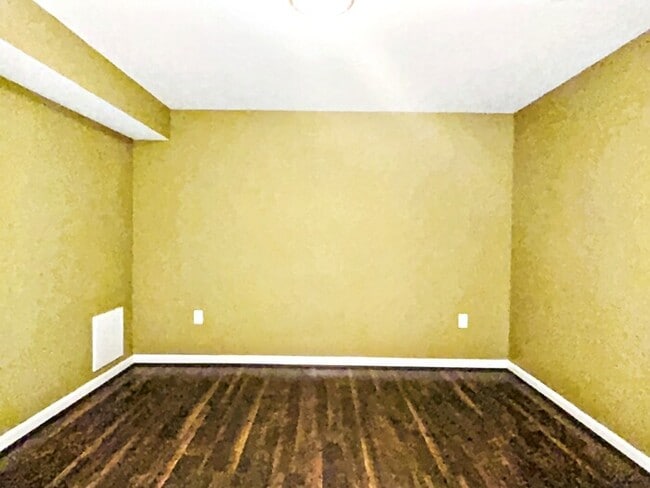 Building Photo - 1008 Black Oak Ct