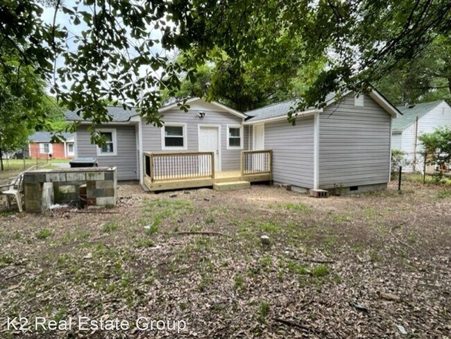 Building Photo - 2 br, 1 bath House - 1108 Baker Blvd