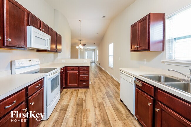 Building Photo - 134 Coosawatchie St