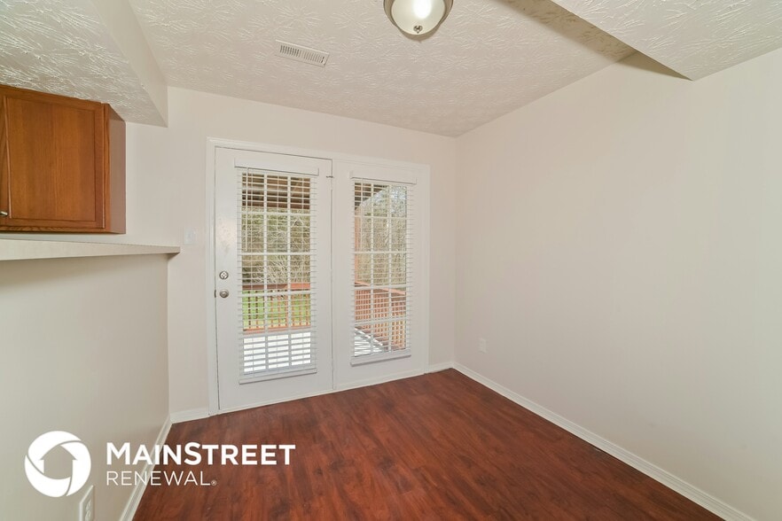 Building Photo - 7537 Kilbridge Dr