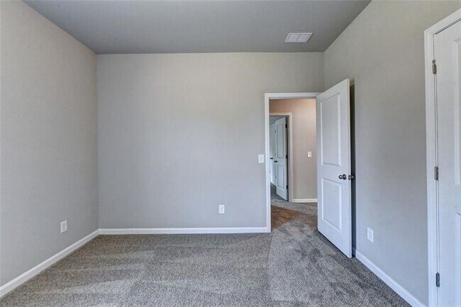 Building Photo - 1541 Winding Rdg Trl