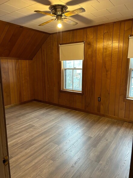 Building Photo - 24 Roper St