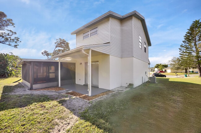 Building Photo - 1476 Croftwood Dr