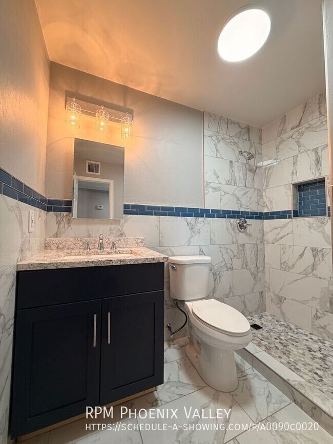 Building Photo - 301 N 3rd St