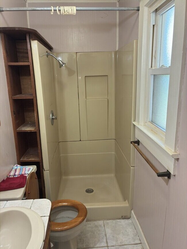 Building Photo - "Charming 3-Bedroom Retreat with 2 Full Baths in Peaceful Pelzer!"