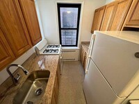 Building Photo - 0 bedroom in BRONX NY 10456