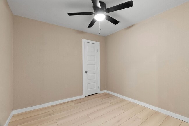 Building Photo - Remodeled 3 Bedroom 2 Bath Home