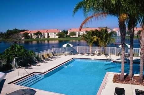 Building Photo - 437 Vista Isles Dr