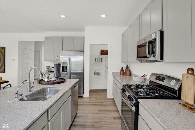 Building Photo - 7259 Firestone Rd