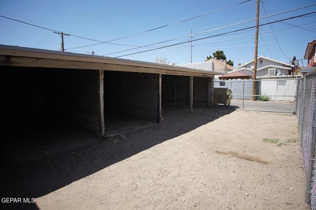 Building Photo - 1421 Wyoming Ave