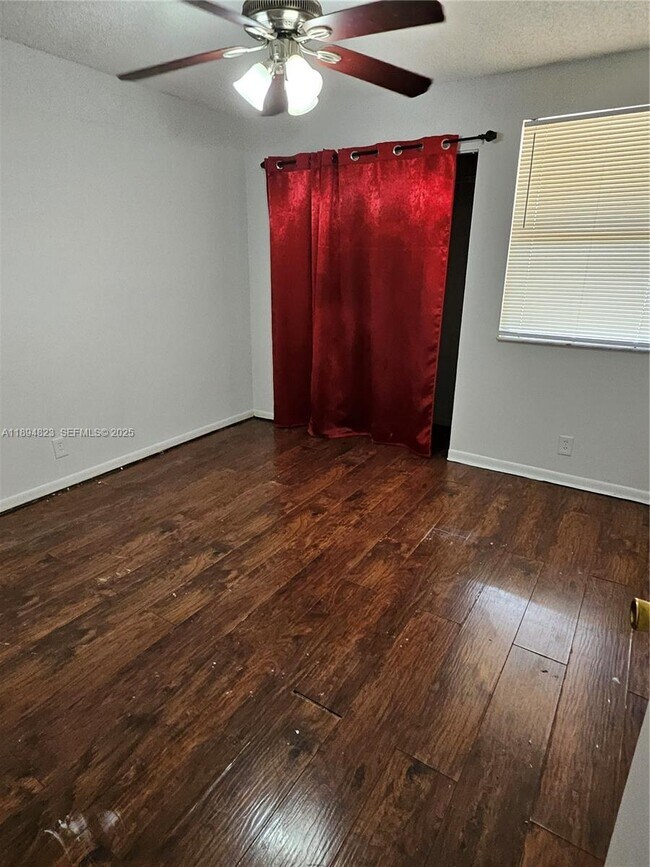 Building Photo - 2511 NW 56th Ave