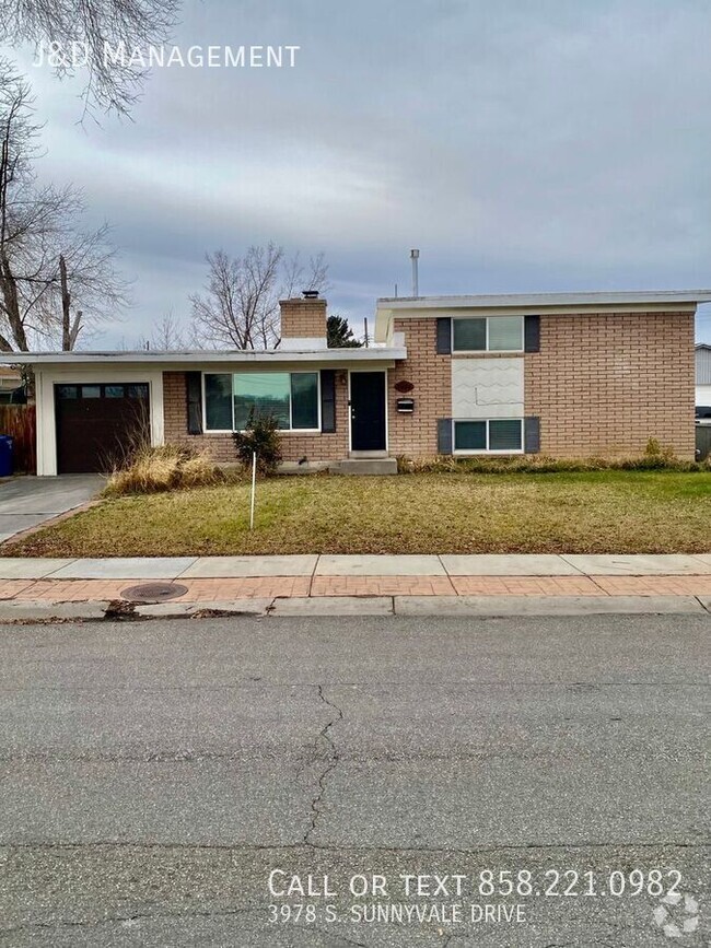 Building Photo - Beautiful Detached Single Family Home in t...