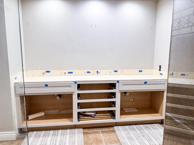 Building Photo - 54974 Oak-Tree