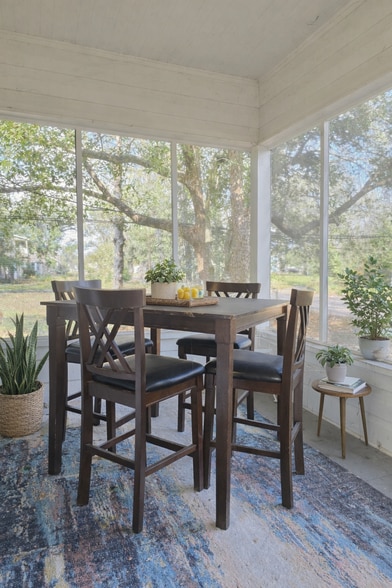 Building Photo - 805 14th St