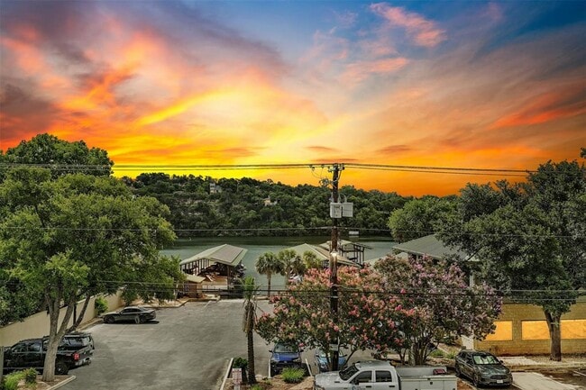 Primary Photo - 2226 Westlake Dr