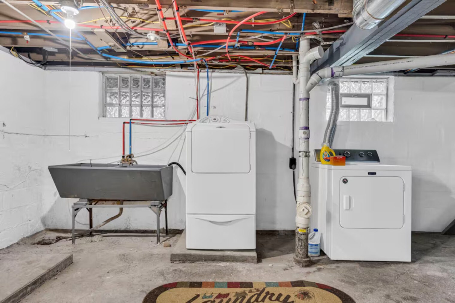 Building Photo - 1817 Mayview Ave