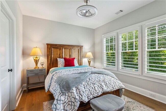 Building Photo - 2578 Middle Coray Cir