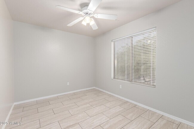 Building Photo - 24709 N 75th Way