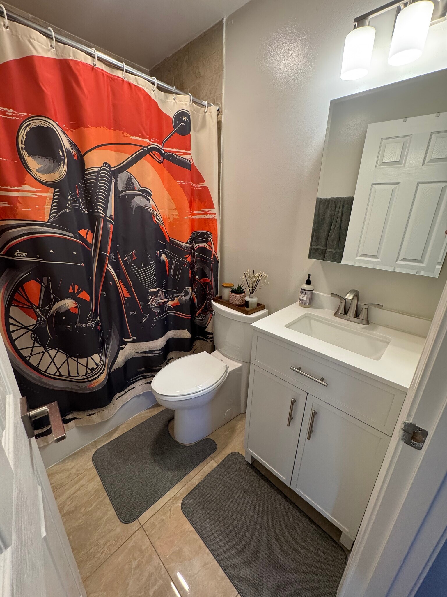 Building Photo - 3523 Central Rd