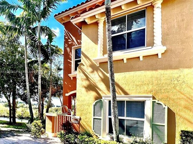 Building Photo - 1088 SW 144th Ave