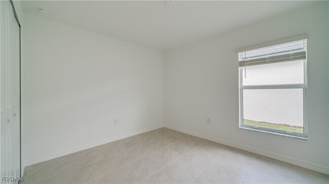Building Photo - 4019 San Clemente Ct