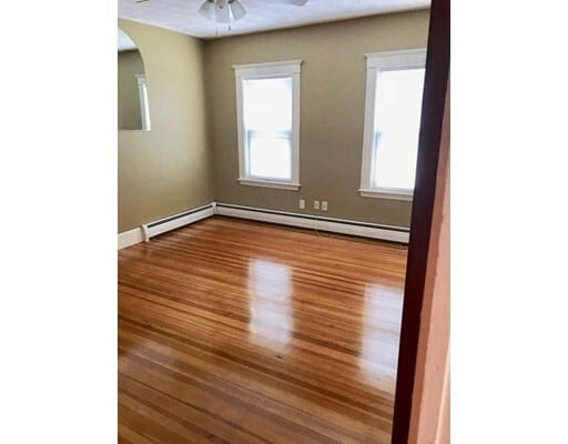 Building Photo - 210 Somerset Ave