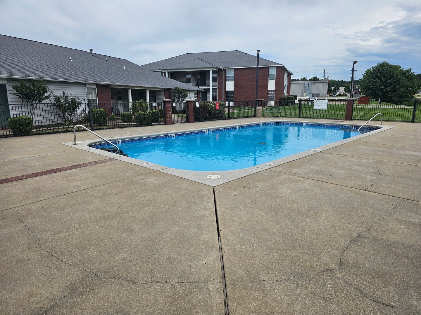 Building Photo - 51 Cedar Creek Ct