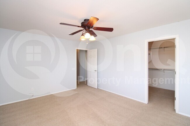Building Photo - 14205 W Mauna Loa Ln