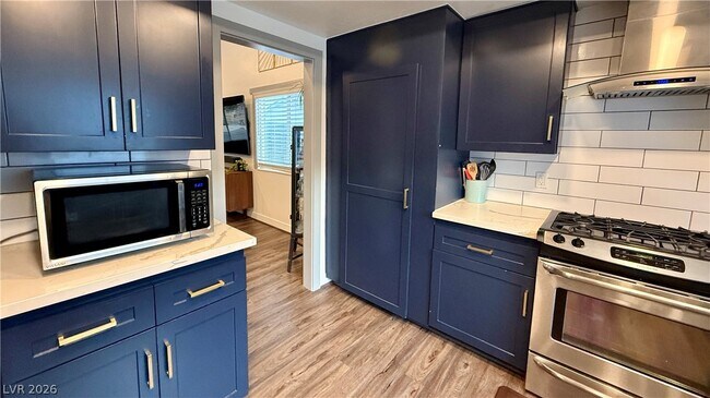 Building Photo - 1504 Dorothy Dr