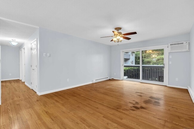 Building Photo - 72 Buddington Rd
