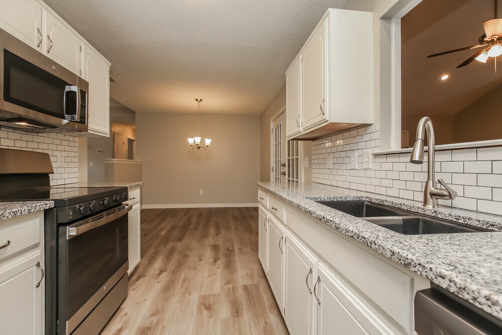 Building Photo - 108 Riverwood Dr