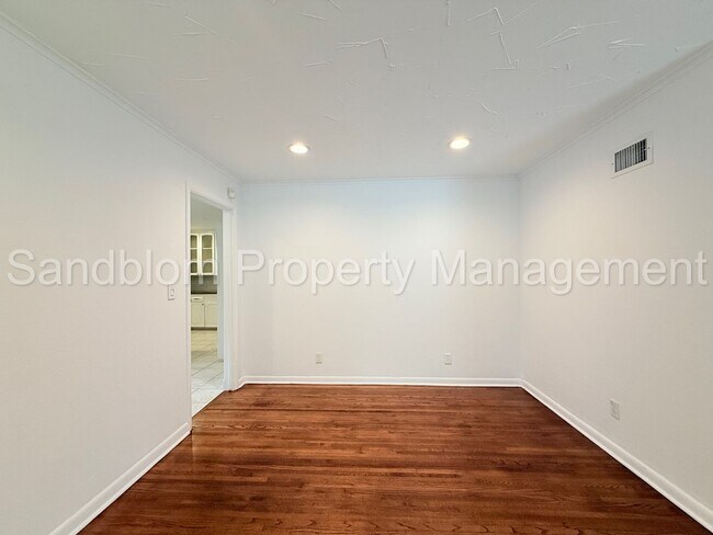 Building Photo - For Lease | Midtown Tulsa | Available Now!