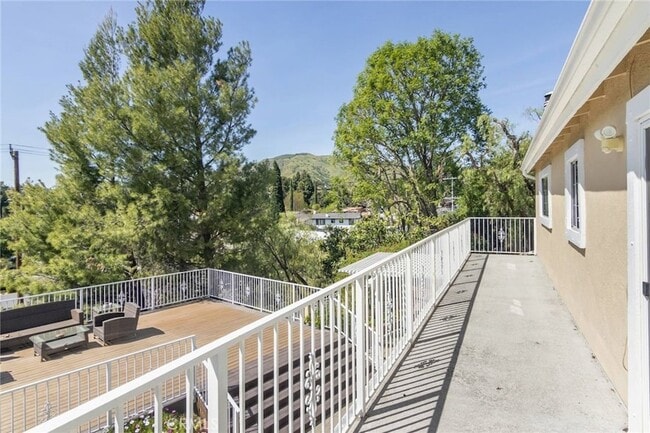 Building Photo - 16970 Blanche Pl