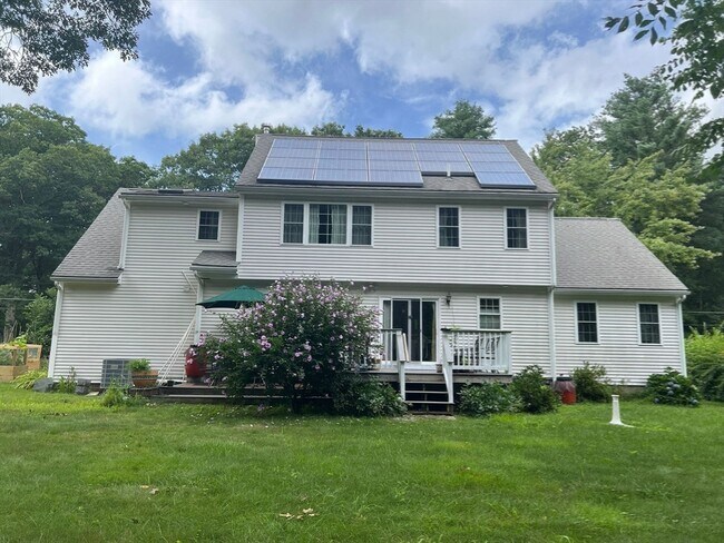 Building Photo - 76 Stagecoach Rd