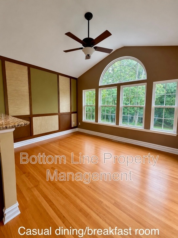 Building Photo - 8045 Talcott Dr