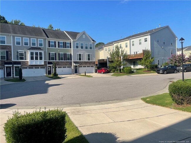Building Photo - 1112 Boxcar Way