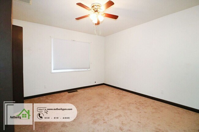 Building Photo - 19606 Fish Hill Ln