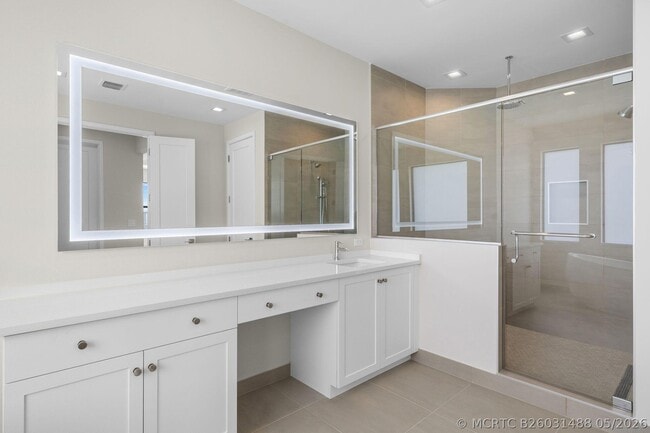 Building Photo - 20414 Juniper Bay Ave