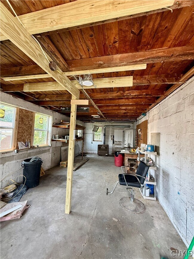 Building Photo - 4921 Jefferson St