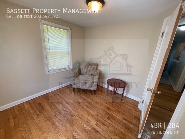 Building Photo - 24 Lincoln St