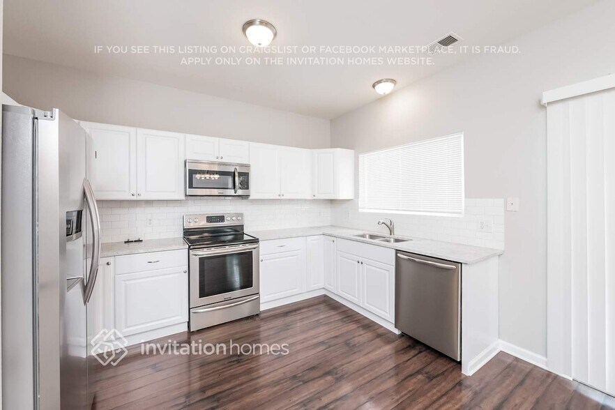 Building Photo - 3826 S Jericho Ct