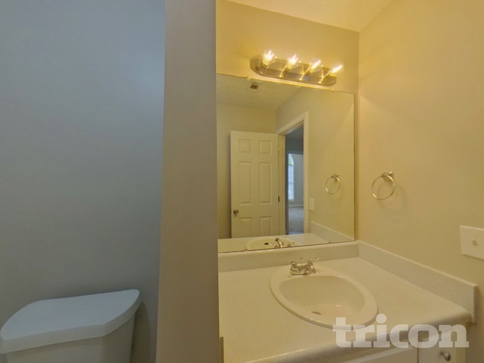 Building Photo - 4298 Abram Dr