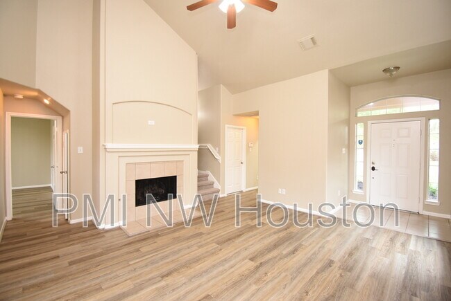 Building Photo - 26306 Hartwill Dr