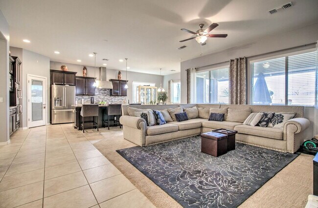 Building Photo - 5316 N 186th Dr