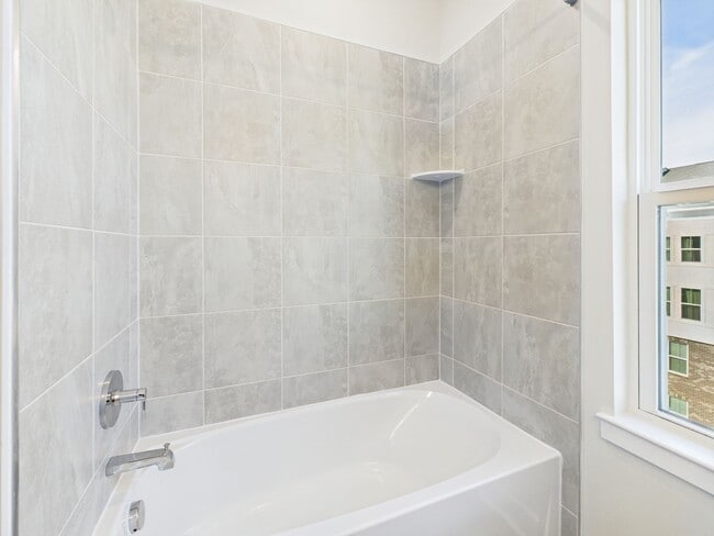 Building Photo - 2802 Calgary Ln