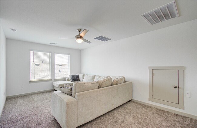 Building Photo - 22 Desert Spring Ln