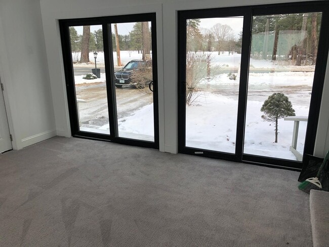 Building Photo - 77 Sewalls Falls Rd