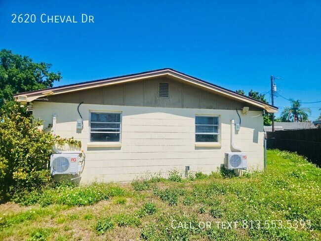 Building Photo - 2620 Cheval Dr