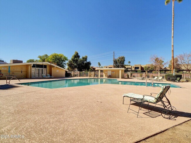 Building Photo - 8522 E Montebello Ave