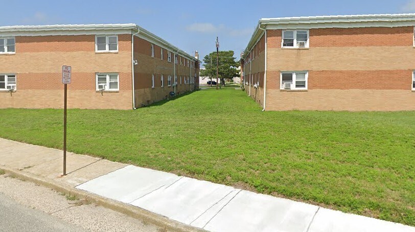 Building Photo - 2304 Hamilton Ave